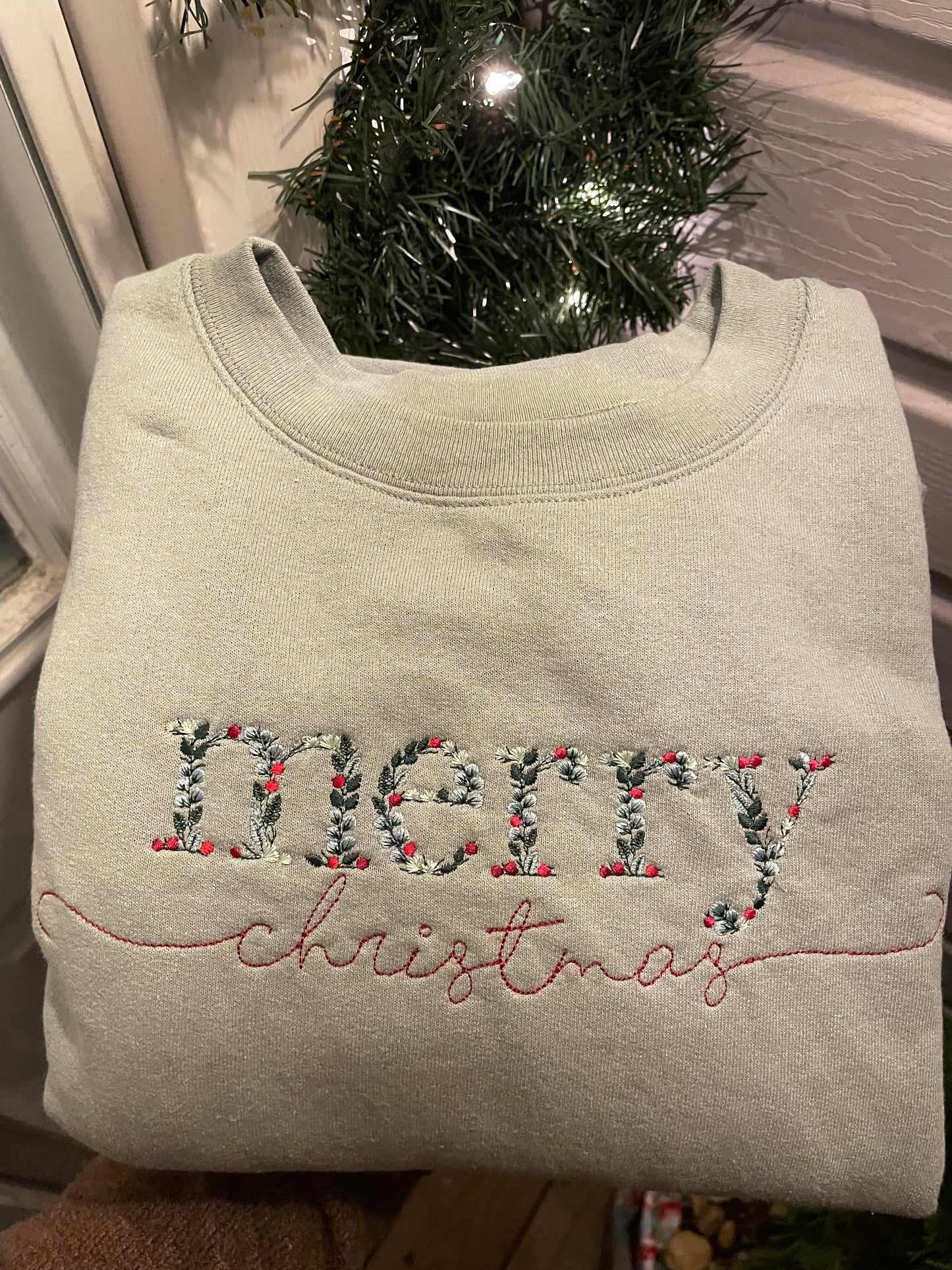 Floral Merry Christmas Sweatshirt